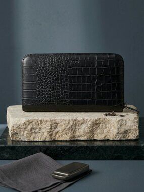 ALDO Black Croc Embossed Zip Around Wallet Organizer Sleek